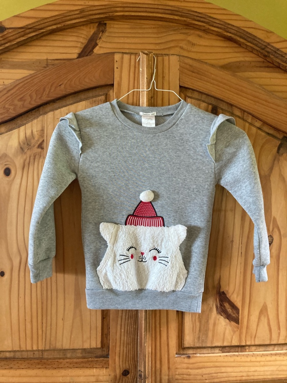 Girls Forever Me gray Christmas cat long sleeve sweatshirt size 6